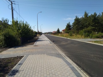 Sprzedam działkę budowlaną w Kamienicy gm Kazimierz Biskupi