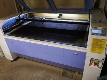 PLOTER LASEROWY CO2 160X100CM MOC 100W