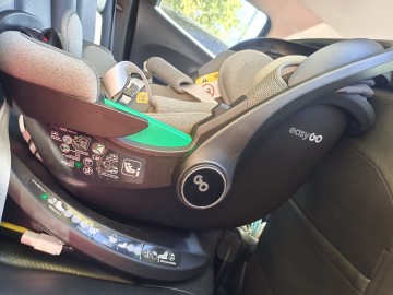 Sprzedam w&oacute;zek Adamex Belissa 3w1