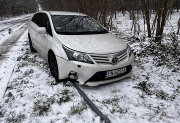 Sprzedam Toyota Avensis 1.8 Benz automat