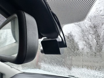 Sprzedam Toyota Avensis 1.8 Benz automat