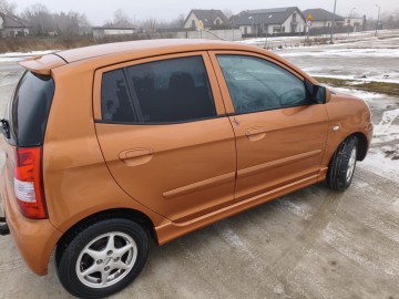 Sprzedam Kia Picanto 1.1 benzyna, rocznik 2004.