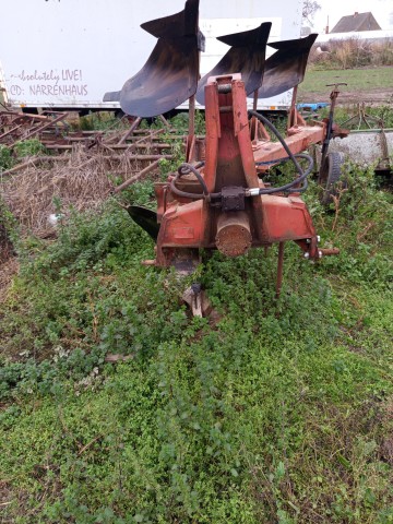 Pług 3+1 Krone