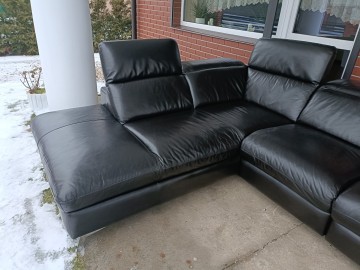 Sprzedam narożnik ze sk&oacute;ry