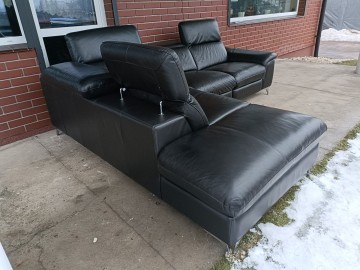 Sprzedam narożnik ze sk&oacute;ry