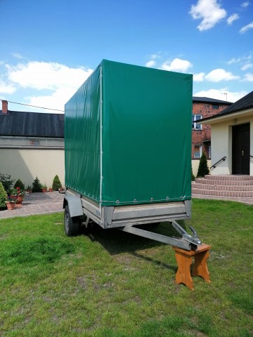 Plandeka na przyczepkę