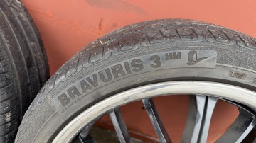 Koła letnie Barum 225/40 R18 5x120 ET35 72.6mm