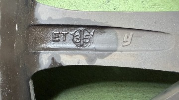 Koła letnie Barum 225/40 R18 5x120 ET35 72.6mm