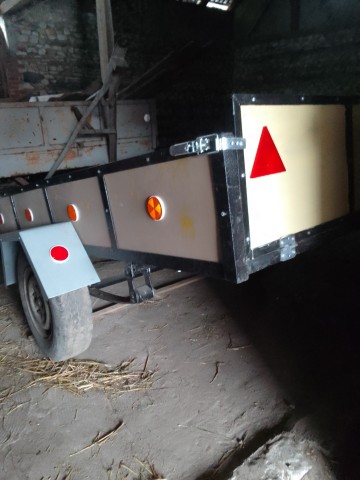 Sprzedam przyczepkę samochodową