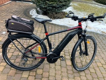 SPRZEDAM ROWER ELEKTRYCZNY GIANT