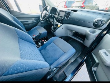 Sprzedam lub zamienię Nissana NV200