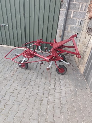 Przegrabiarka fahr kh4  przetrzasacz pająk