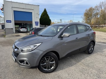 Hyundai ix35 1.6 BENZYNA Klimatronik Nawigacja Kamera Ledy