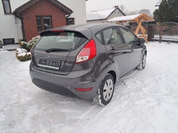 Sprzedam  Ford Fiesta MK7 LIFT 1.0 benzyna 80 KM ,