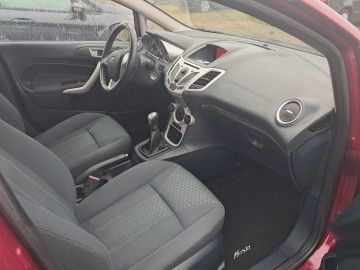 Sprzedam Ford Fiesta MK7 1.4 TDCI 70KM   TITANIUM