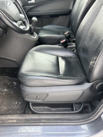 Sprzedam Ford focus c max 1.6tdci 109 km 2004 rok sk&oacute;ra fele