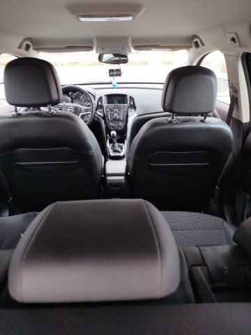 Sprzedam opel astra j