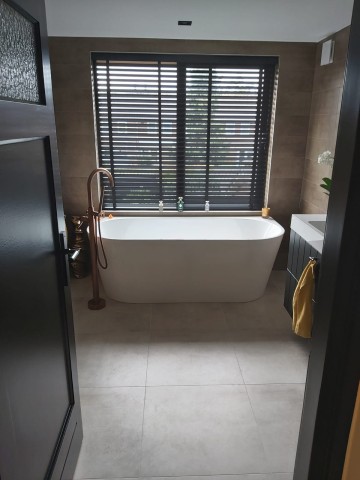 Kompleksowe wykończenia i remonty łazienek