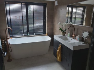 Kompleksowe wykończenia i remonty łazienek