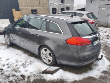 Opel Insignia 2.0 CDTI | 2010 | 215 tys. km | Sk&oacute;ry | Navi |