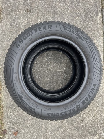 OPONY ZIMOWE 195/60/15