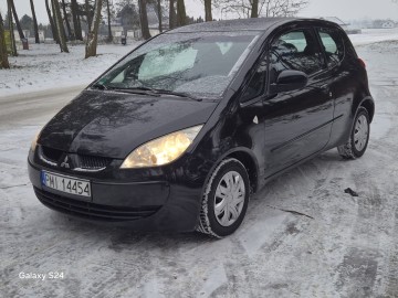 Mitsubishi Colt 1.3 benzyna 2005 rok długie opłaty