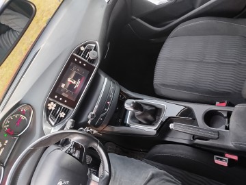 Peugeot 308 T9 2014