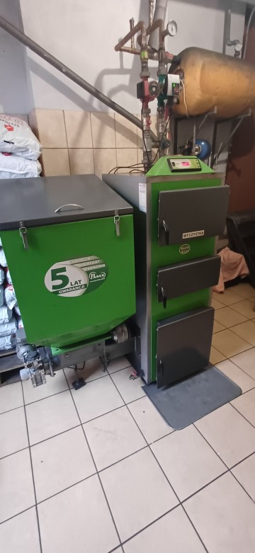 Piec-kocioł na ekogroszek używany