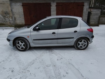 Sprzedam Peugeot 206