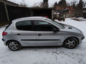 Sprzedam Peugeot 206