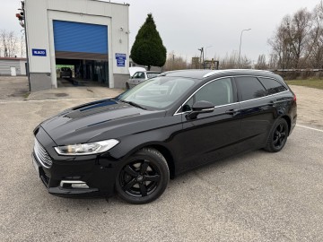 Ford Mondeo 1.5 BENZYNA Klimatronik Nawigacja Ledy Tempomat