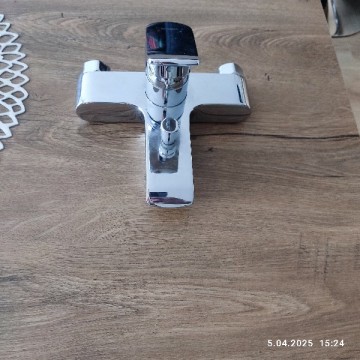 Sprzedam baterię wannowo - prysznicowa