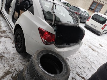 Chevrolet cruze 2.0 vcdi 150 km części