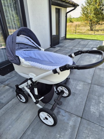 Sprzedam w&oacute;zek 3w1