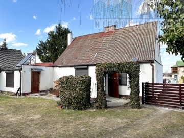 Dom z dwoma niezależnymi wejściami–idealny dla dwóch rodzin