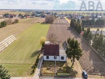 Dom z dwoma niezależnymi wejściami–idealny dla dwóch rodzin