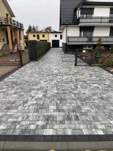 Brukarstwo- Układanie Kostki Brukowej