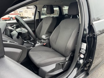 Ford Focus BENZYNA Klimatronik Nawigacja Tempomat HAK