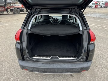 Peugeot 2008 1.2 BENZYNA Klimatronik Nawigacja Ledy Tempomat