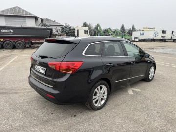 Kia Ceed 1.6 BENZYNA Nawigacja Kamera Cofania Ledy Tempomat