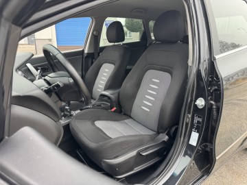 Kia Ceed 1.6 BENZYNA Nawigacja Kamera Cofania Ledy Tempomat