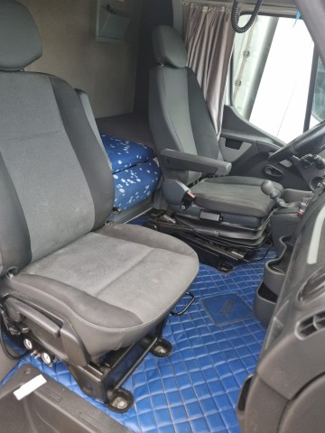 Renault Master III  TWIN CAB 10 EP