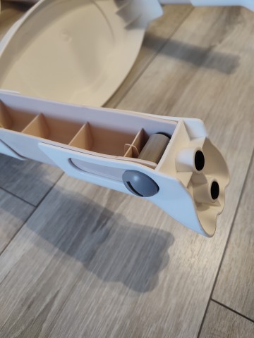 Nakładka na sedes dla dziecka ze stopniem,regulowana.