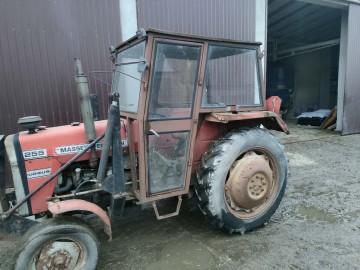 Sprzedam Massey Ferguson 255