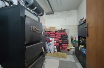 Na sprzedaż gospodarstwo rolne z domem i zabudowaniami gosp.