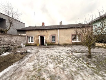 Dom z ogromnym potencjałem w sercu Kłodawy &ndash; ul. Wyszyńskieg