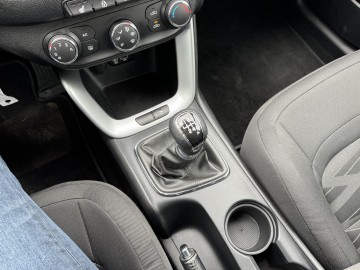 Kia Ceed 1.4 BENZYNA Klimatyzacja Ledy Podgrzewane Fotele