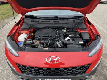 Hyundai Kona BENZYNA Klimatronik Nawigacja Kamera Ledy HAK