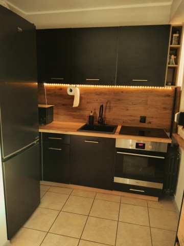 Sprzedam mieszkanie dwupokoleniowe 32,3m