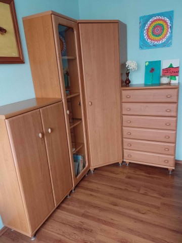 Sprzedam za bezcen meble młodzieżowe
